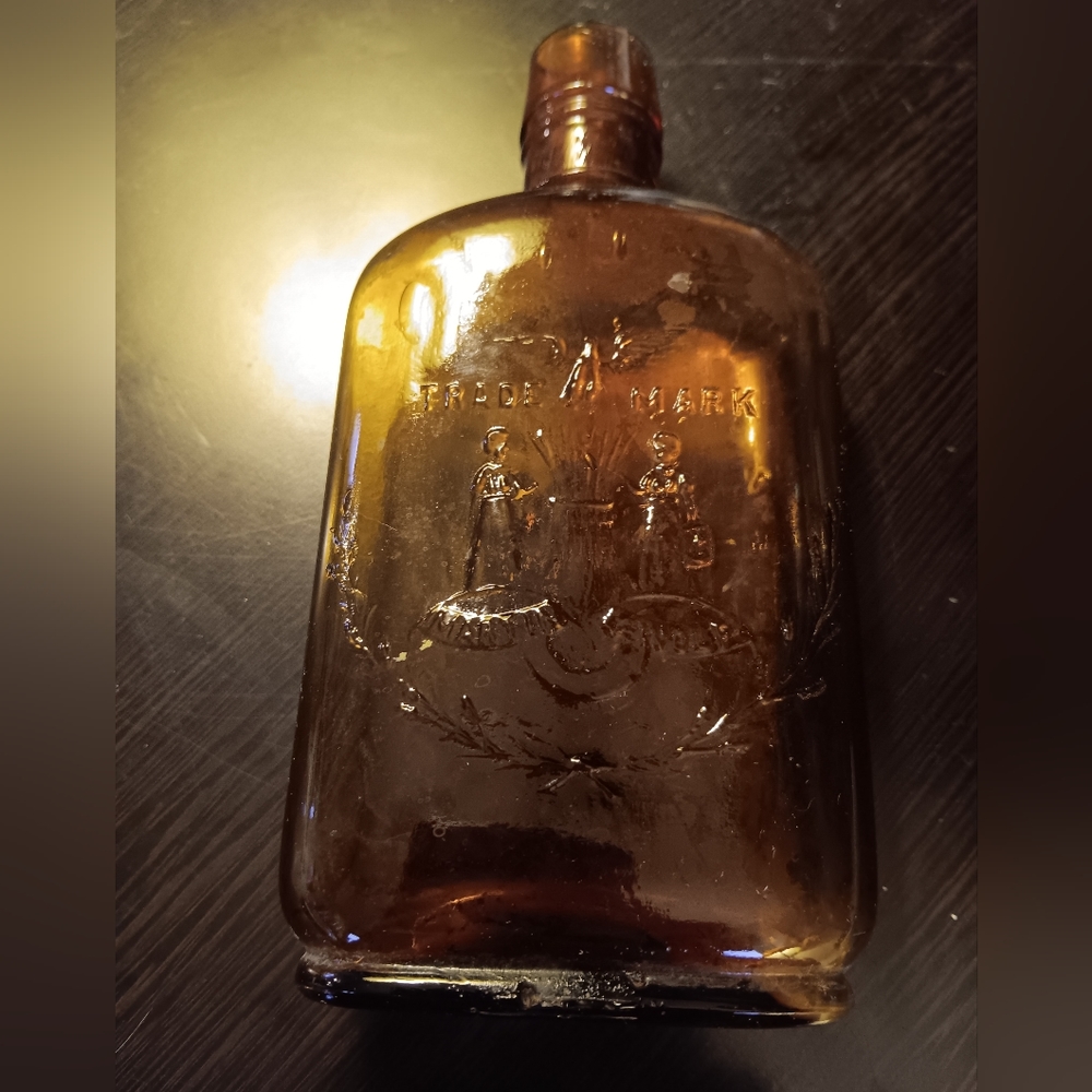 MARTIN L. WOLF BOTTLE